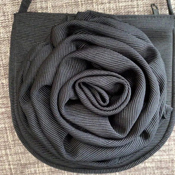 Mini Rose evening pouch - Picture 6 of 6